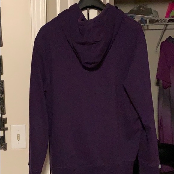 XL - fits like a L..purple Banana Republic hoodie. - Picture 3 of 5